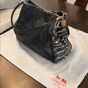 Coach black leather shoulder bag